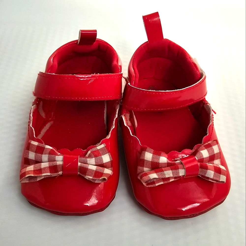 LC Waikiki Size 19 (3.5 US) Red/White Baby Shoes